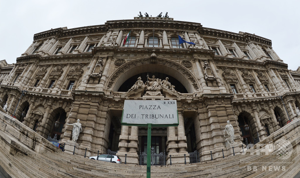 レイプ被害女性が「男っぽい」、男らに無罪 最高裁が差し戻し イタリア レイプ被害女性が「男っぽい」、男らに無罪 最高裁が差し戻し イタリア