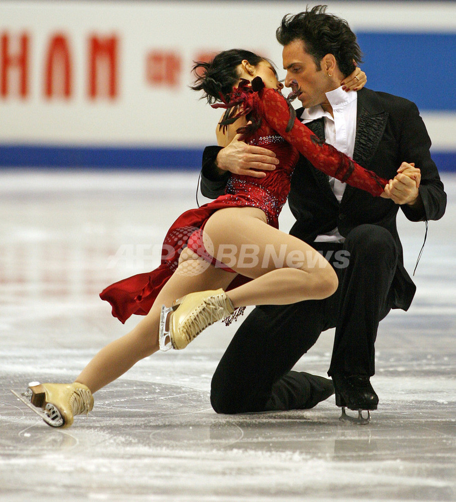 <07世界フィギュアスケート選手権>アイスダンス、デンコワ/スタビスキー組 オリジナルダンスをトップで終え総合首位につける 東京 写真25