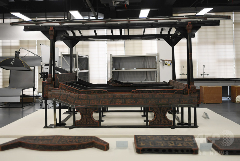 中国最古の漆の寝台が復活、修復作業に17年 成都 写真9枚 国際ニュース