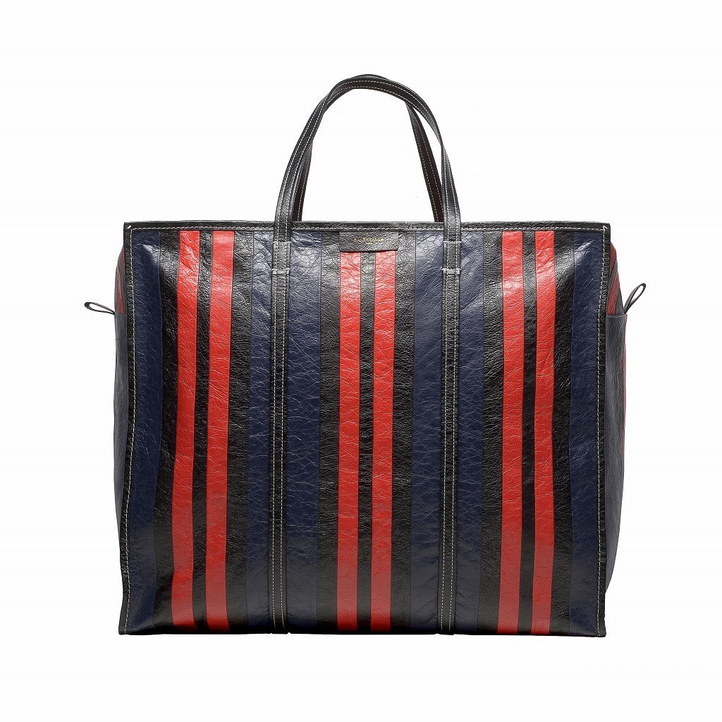 「バレンシアガ」阪急メンズ大阪リニューアルで限定アイテム発売！