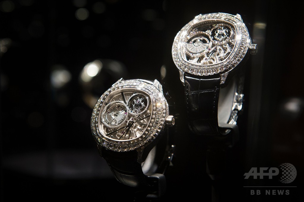 【写真特集】国際高級時計見本市「SIHH 2016」開幕