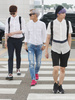 韓国・仁川国際空港（Incheon International Airport）からマレーシアへ向けて出発する、アイドルグループ「少年共和国（Boys Republic）」のメンバー（2014年8月14日撮影）。(c)STARNEWS
