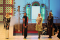 2007年7月8日、イランのテヘラン市内で開かれたファッションイベント「Women From My Homeland」で行われたイスラム式ファッション新作ショー。(c)AFP/BEHROUZ MEHRI