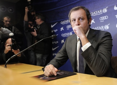 FCバルセロナの会長が辞任を発表