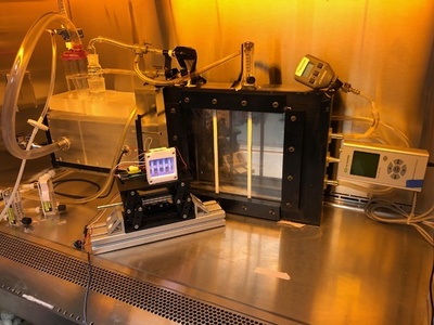 紫外線ランプ、新型コロナとの闘いに光明か 米大が実験