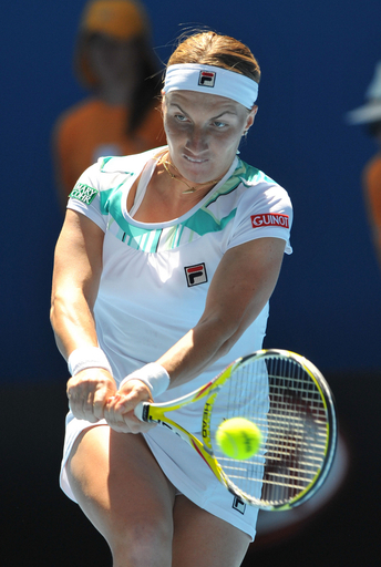 クズネツォワ 鄭潔の棄権で準々決勝へ、全豪オープン