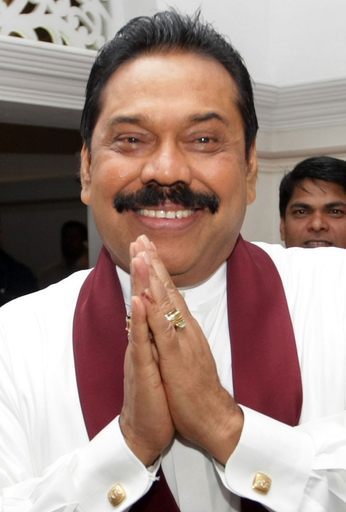 スリランカ大統領選、現職が再選