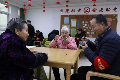 中国・武漢に高級高齢者施設が相次いでオープン 入居時の保証金は1000万円超