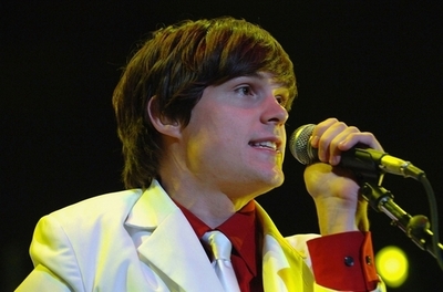 米ロックバンド、人身売買反対訴えアンコールワットでコンサート開催へ