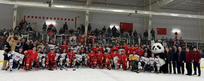 CMG年越し番組「春節の夕べ」のPR動画 カナダのキャンパスとアイスホッケー競技場で放映