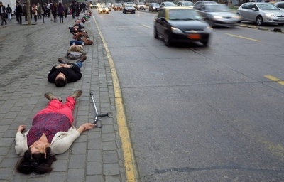 チリ軍事クーデターから40年、大統領が和解を呼び掛け