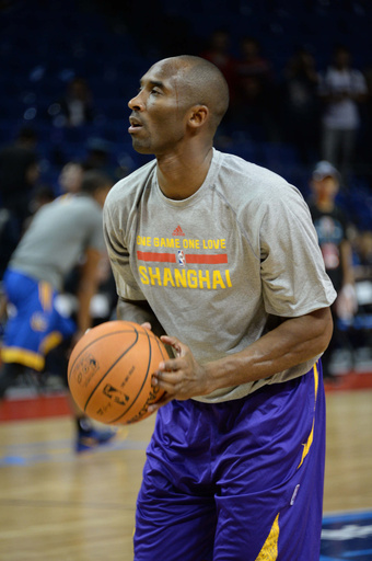 けがからの復活を目指すブライアント、強靱さと忍耐力が試されるシーズンに