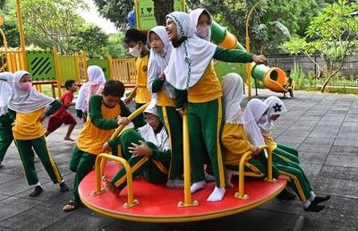 謎の急性肝炎、インドネシアで子ども3人死亡