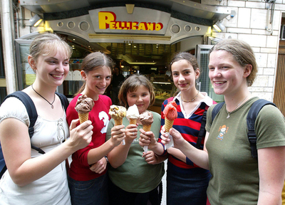 「反マフィアマップ」、みかじめ料拒否の商店掲載 シチリア