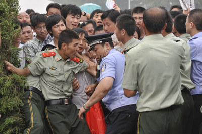 北京五輪の最終チケット販売に5万人が殺到