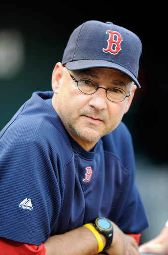 レッドソックス フランコナ監督の退任を発表