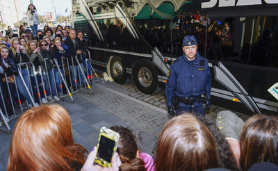 J・ビーバーさんツアーバスから大麻、スウェーデン警察