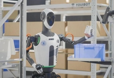 人型ロボット「凌枢」発表 クロスシーンでのクラスター操作可能