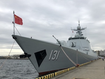中国海軍の艦船が10年ぶりに来港、防衛関連交流により日中関係が継続改善