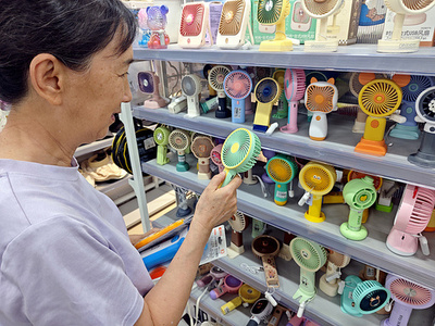 中国各地 猛暑で「クール経済」に拍車