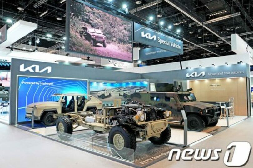 「UAEIDEX2023」防衛産業展示会起亜館に展示された戦術車両など（起亜提供）(c)news1