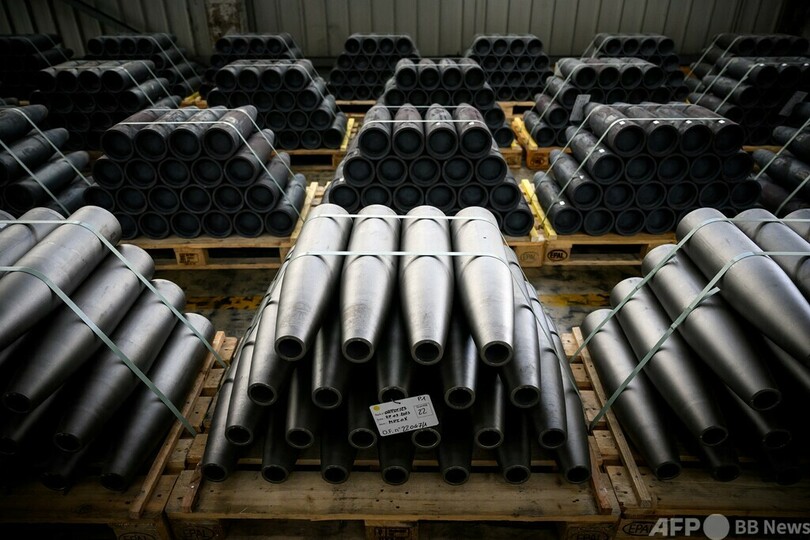 ウクライナへの砲弾100万発供与、EUの目標達成困難 独国防相