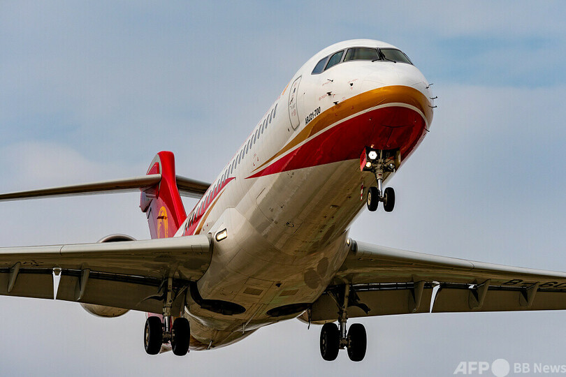 中国の国産小型ジェット機「ARJ21」 輸送乗客数が1000万人を突破 写真1枚 国際ニュース：AFPBB News