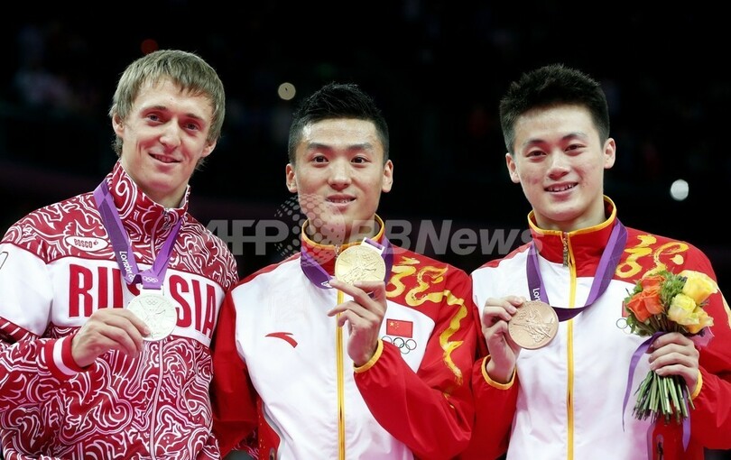 董棟が金メダルを獲得、男子トランポリン