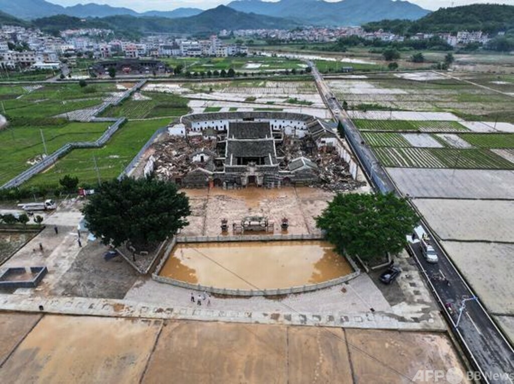 中国・福建省の豪雨で中国最古の客家(はっか)の祖霊殿が崩壊 写真2枚 国際ニュース:AFPBB News