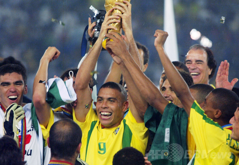 国際ニュース：AFPBB Newsアジア初開催でブラジルが優勝―2002年W杯日韓大会