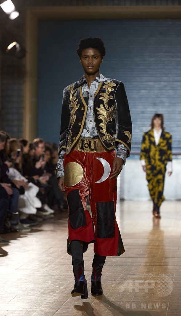 「ヴィヴィアン・ウエストウッド」17/18年秋冬メンズ