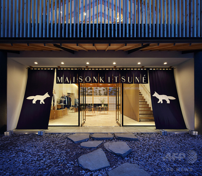 「メゾン キツネ」代官山に路面店オープン