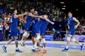 パリ五輪、バレーボール男子準々決勝、イタリア対日本。勝利を喜ぶイタリアの選手（2024年8月5日撮影）。(c)Miguel MEDINA / AFP