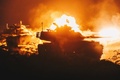 台湾国防部が公開した、澎湖諸島で米国製のM60A3戦車を使用して行われた訓練の様子（2022年8月24日提供）。(c)AFP PHOTO / Taiwan’s Ministry of National Defense