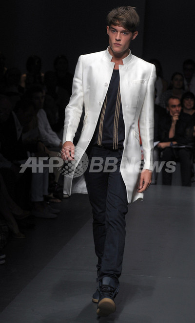 CBS日本3 　ジャンフランコ　フェレ　メンズ　ベスト CBS日本3 様専用 ジャンフランコ フェレ メンズ ベスト - メルカリ