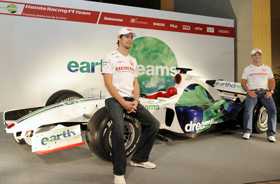 ホンダ 開幕を前に都内で会見