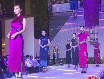 チャイナドレス襟やスパンコール刺しゅうが海外で大人気 注文は秋出荷分まで