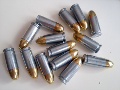 銃による暴力で救急搬送の青少年、年平均8300人 米研究