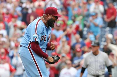 フィリーズのアルバラード、薬物違反で80試合出場停止