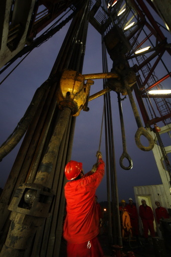 AIIB、北京の「石炭からガス」に協力　2億5000万ドル融資　