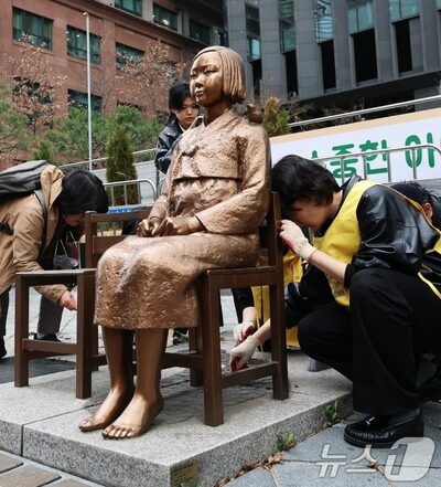 「平和の少女像」5月6日に「解放」か…バリケード撤去で調整