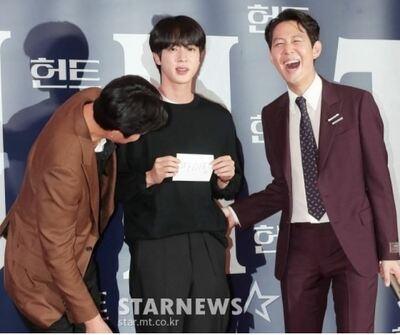 イ・ジョンジェ&チョン・ウソン、BTS JINのメッセージに大喜び – KOREA WAVE