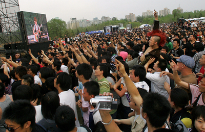 環境問題に直面する中国、国内最大規模の音楽祭で環境保護の訴え - 中国