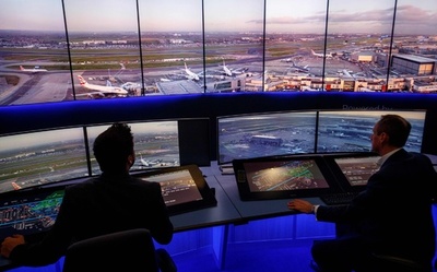 航空管制の超高解像度カメラ試験を実施、英ヒースロー