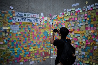 香港デモ参加の女性たち、痴漢などの被害に 人権団体が指摘