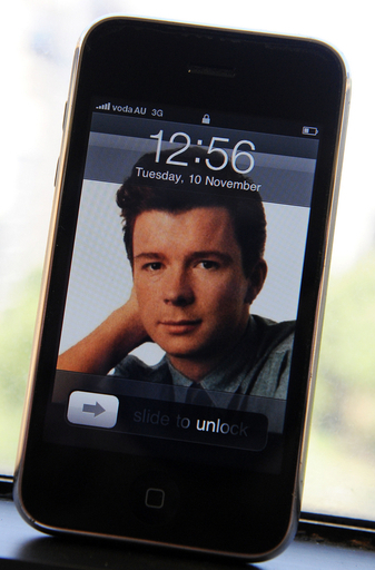 iPhone初のウイルスか、豪技術系学生が作成