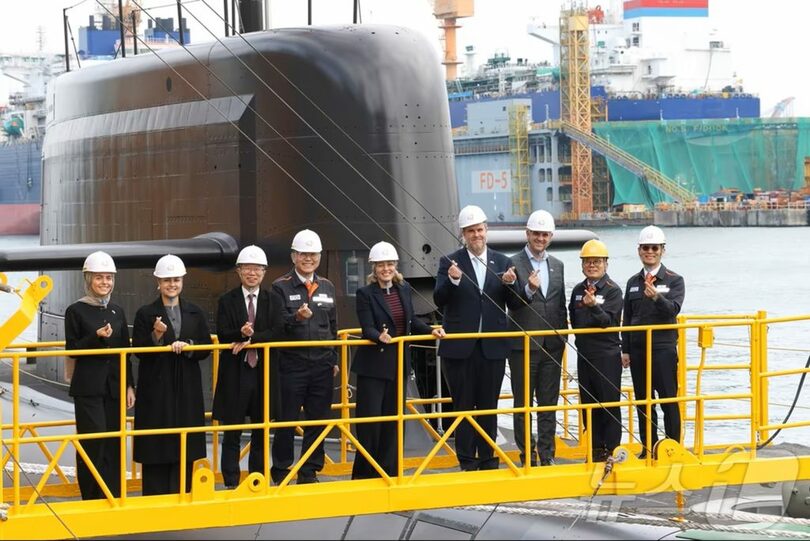 2025年11月24日、慶尚南道巨済（コジェ）市のハンファオーシャン巨済事業場での記念撮影(c)news1