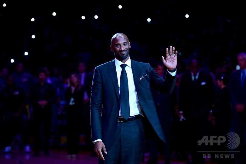 コービー氏の背番号が永久欠番に、マジック氏らレジェンドが式典出席