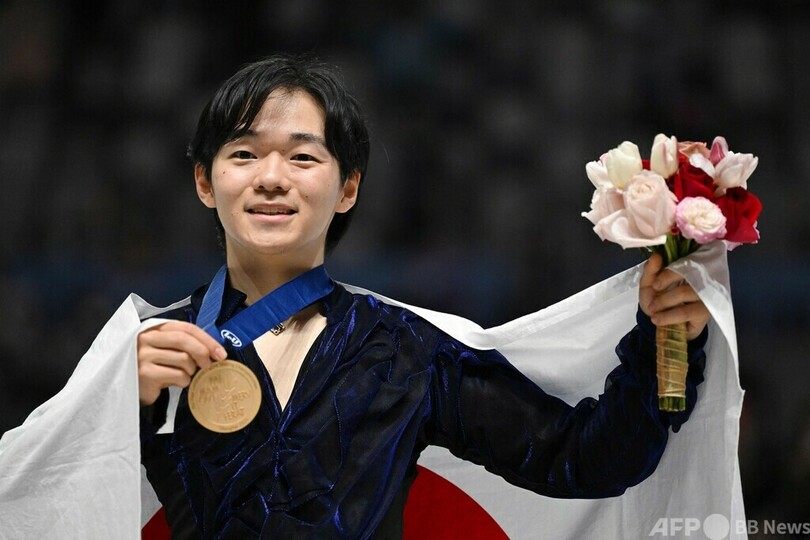 鍵山優真が圧勝V 佐藤駿2位 四大陸フィギュア