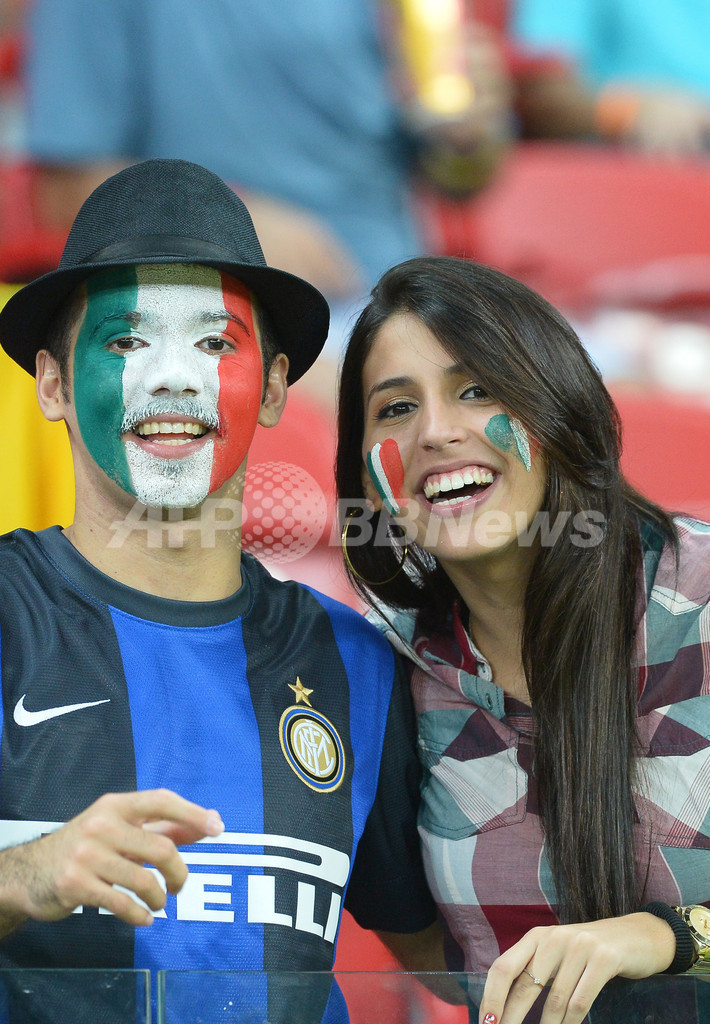 ブラジル美女から日本人サポーター、マスクマンまで・・・コンフェデ杯を盛り上げたサポーター